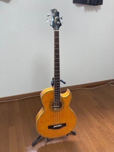 アコースティックベース