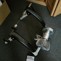 ジャイアント固定ローラー　CYCLOTRON FLUID st