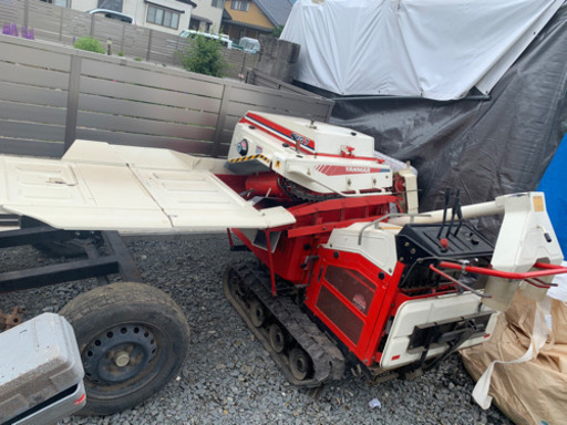 ヤンマーハーベスター中古　型式PKG7