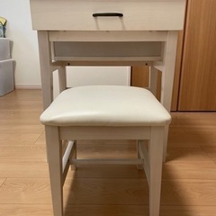 B-company ドレッサー　鏡は開閉式の画像