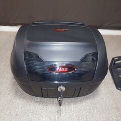 バイク用リアBOX40L　NBS社製　ほぼ新品　SHAD　SH-...