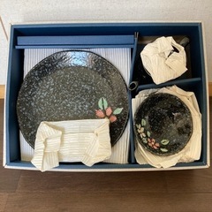 皿セット（未使用品）