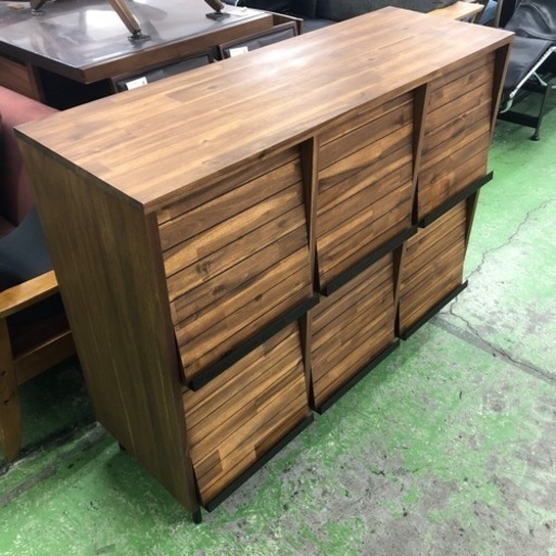 UNICO SWELLAレコードラック