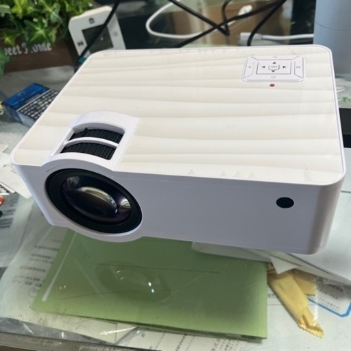 プロジェクター