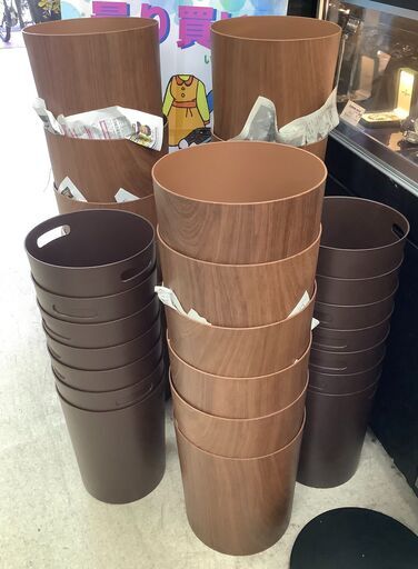 ☆★特価☆大量入荷☆早い者勝ち★☆ POETRY ゴミ箱 木目ブラウン 未使用 12L フタ無し 【ユーズドユーズ名古屋天白店】 J1849