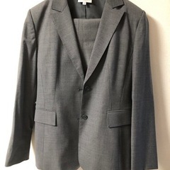 レディーススーツ13号 ジャケットスカートパンツセット