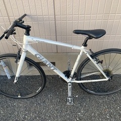 ロードバイク　ALUXX SL TECHNOLOGY  GIANT 