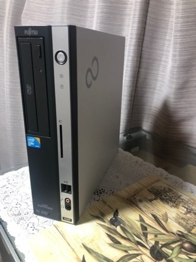 富士通デスクトップパソコン