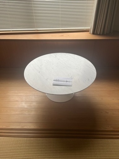 大理石　チューリップセンターテーブル　大塚家具