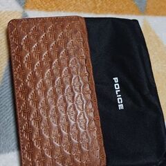 POLICE財布