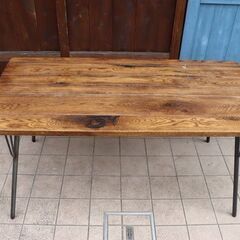 ACME Furniture(アクメファニチャー) GRANDVIEW(グランビュー)ダイニングテーブルです。天然木とアイアンの組み合わせがインダストリアルな印象に。ブルックリンスタイルなどにも♪CF108