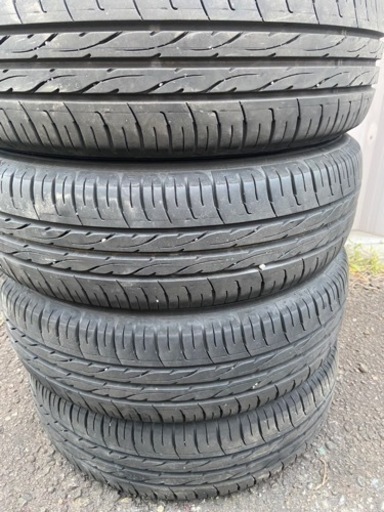 ダンロップ夏タイヤ　165/65R14