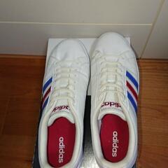 adidas ｼｭｰｽﾞの画像