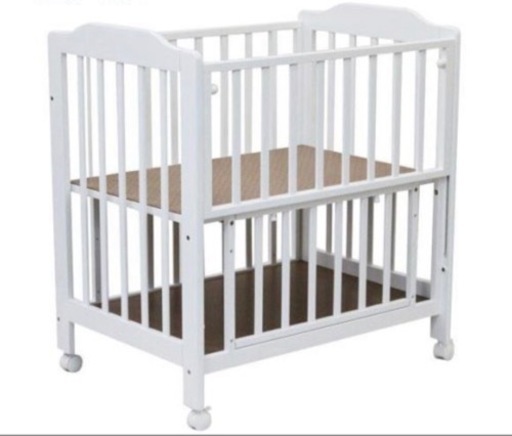 ほぼ未使用　カトージ ミニベビーベッドハイタイプ123 ホワイトT(1台)【カトージ(KATOJI)】