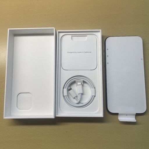 Apple iPhone 12 64GB ブラック SIMフリー MGHN3J…