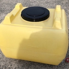 ⭐︎中古品　水タンク　950×680×630mm  農業用品⭐︎
