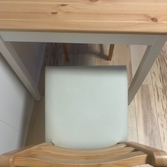 ※まだ取引可能です【美品】IKEA ダイニングテーブル　イス2つ付の画像