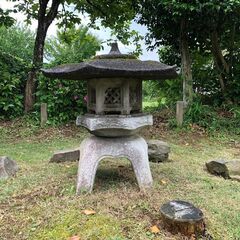 灯篭（コンクリート製）