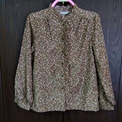 【値下げ200→100】昭和レトロ　ブラウス１９