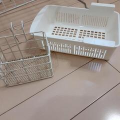 シンク下整理棚、ワイヤーネットなど5点の画像