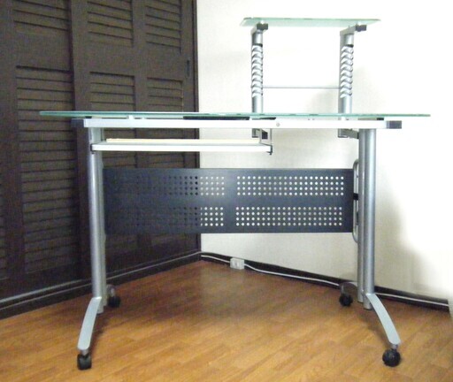 ■  高級（スリガラス）パソコンデスク/棚付き/ 120×H77×60ｃｍ中古