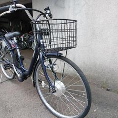 防犯登録料込み！札幌市内配達無料。中古27インチ電動アシスト自転車SUISUI紺色。の画像