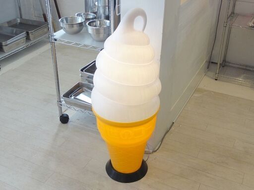 リサイクル品 業務用 アイスクリーム看板  N-001
