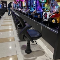 5000円 即金 6月13日23時から 椅子の搬出作業の画像