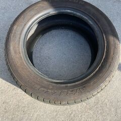225/55R16　タイヤ一本だけ　取り付け費用込みで3500円