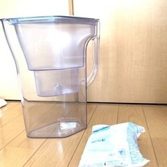 ・ブリタ浄水器とカートリッジの画像