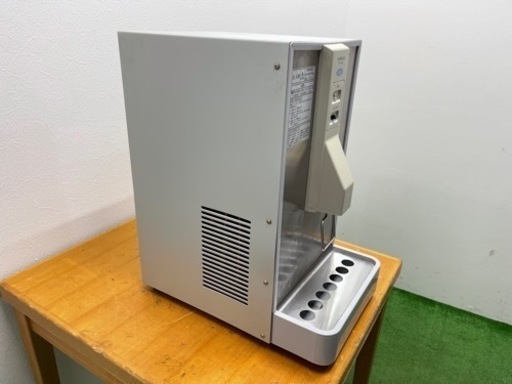 HITACHI/日立　業務用　ウオータークーラー　卓上型冷水ディスペンサー　店舗　飲食店　厨房　RW-142P
