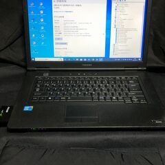 Core i3-330M(2コア/4スレッド) / メモリーは４...
