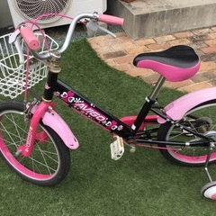 子供自転車　補助輪付き　18ｲﾝﾁ