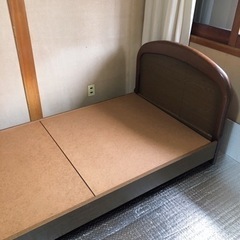 高級シングルベッド　分解出来ますの画像