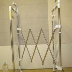 ＜お取引中＞アイリスオーヤマ　洗濯物干し　室内物干しの画像