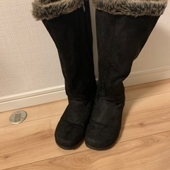 冬靴　女性　23.5ぐらいです