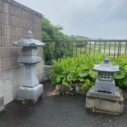 灯籠　灯篭　石　庭石　　計4つ