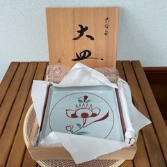 赤絵筆角大皿　たち吉