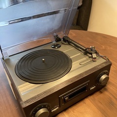 木製レコードプレーヤー/カセット/AM・ＦＭラジオ