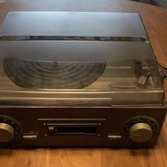 木製レコードプレーヤー/カセット/AM・ＦＭラジオの画像