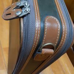 アタッシュケースの画像