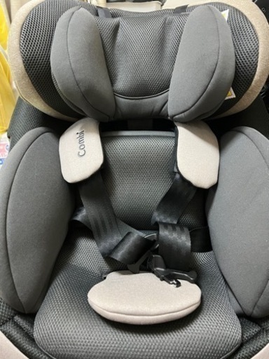 コンビ　チャイルドシート