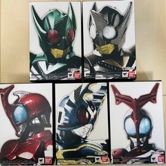 S.H.Figuarts 真骨彫製法　仮面ライダーカブト全種