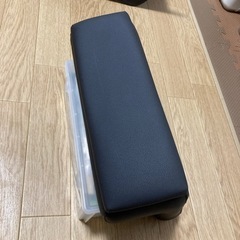 ハイエース　アームレスト　車肘掛け収納