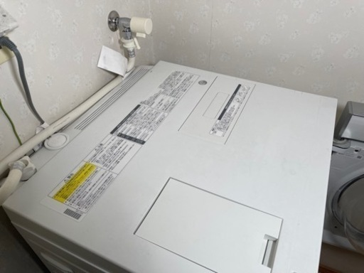 Panasonic NA-VG1100R-S ドラム式洗濯乾燥機 Cuble 配送