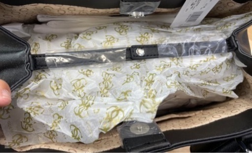 guess ショルダーバッグ　お譲りします✨