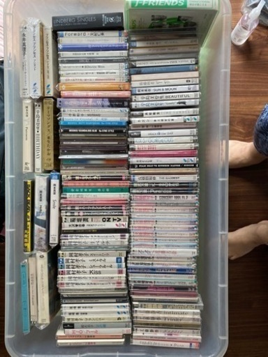 1990年代CD全盛期のJ-POPS全般アルバム大量およそ1000枚超、シングルもアリ。新居NGで諦めるコトに…