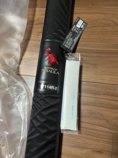 ワールドシャウラ 17114R-2 美品