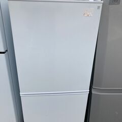 ☆中古￥12,000！【会員価格￥9,800】ニトリ　106㍑2...
