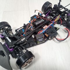 【取引中】処分値下げ！1/10ドリフトラジコン（S15シルビア）フルセットの画像